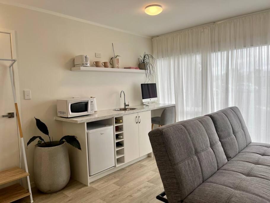 Papamoa Beach Studio Oasis Exterior photo
