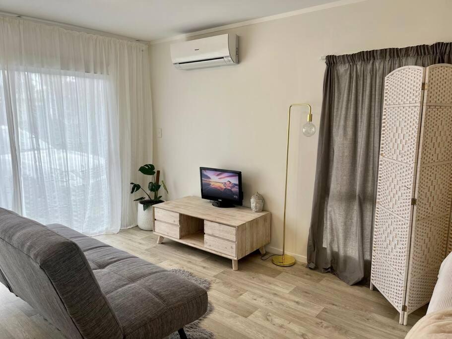 Papamoa Beach Studio Oasis Exterior photo